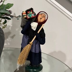 Byers choice grandmother